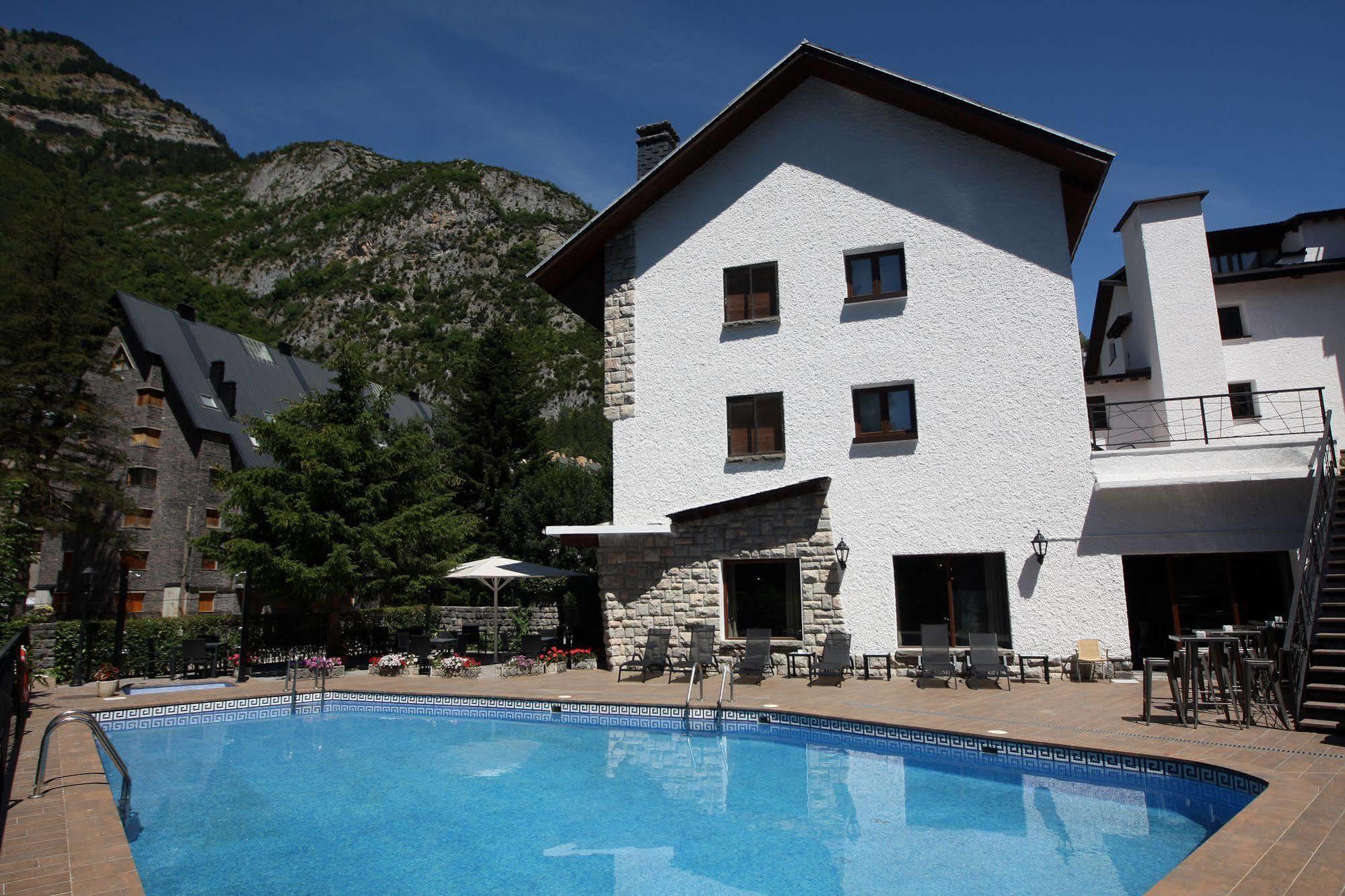 Hotel & Spa Real Villa Anayet Canfranc Kültér fotó
